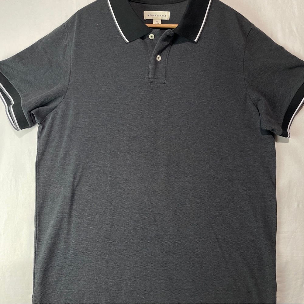 Aeropostale Polo Shirt Men’s Size 2XL Dark Gray Short Sleeve Collard Worn.